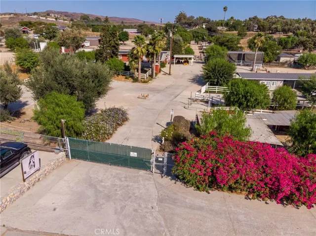 8451 Roseland Avenue, Moorpark, California 93021