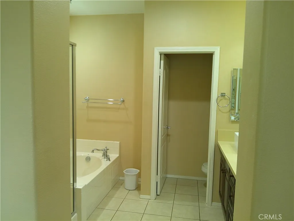 14 Durlston Way, Ladera Ranch, California 92694 home-pic-5