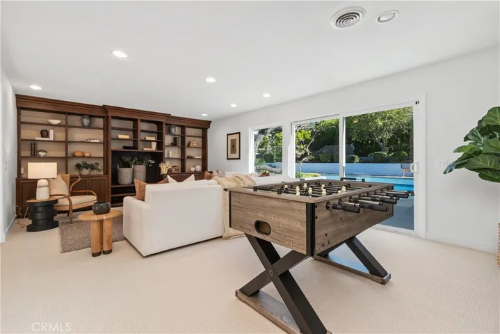 2818 Catalpa Street, Newport Beach, California 92660