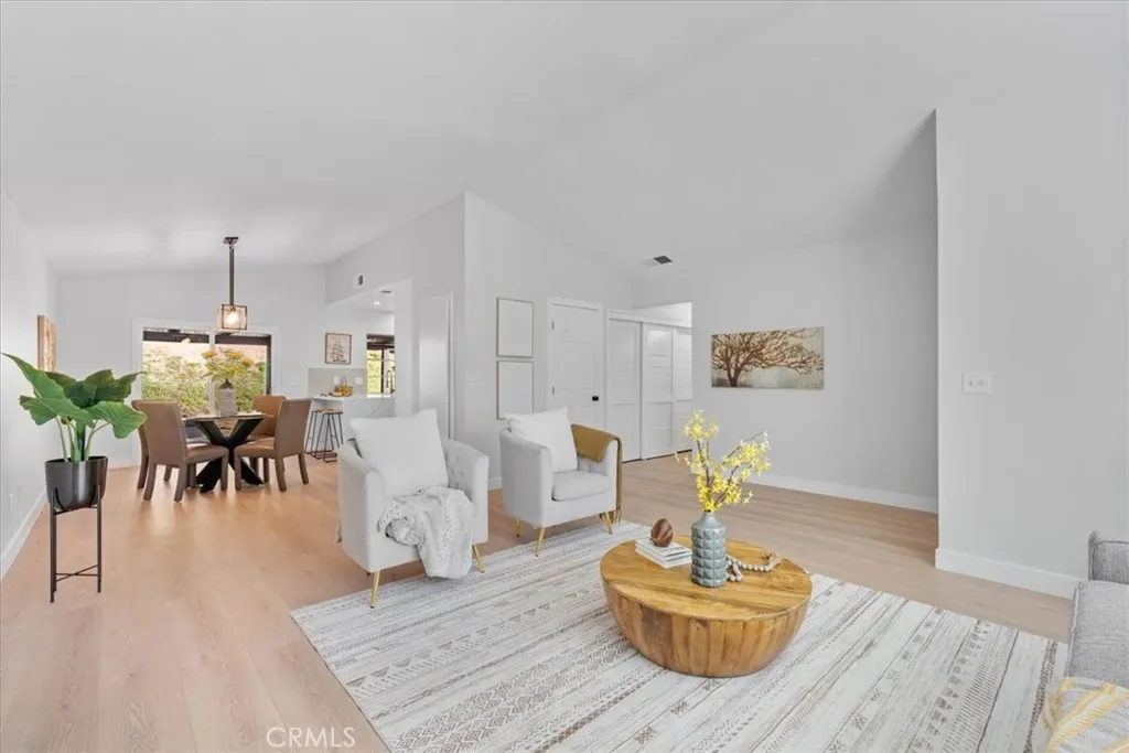 11328 Green Glen, Moreno Valley, California 92557 home-pic-15