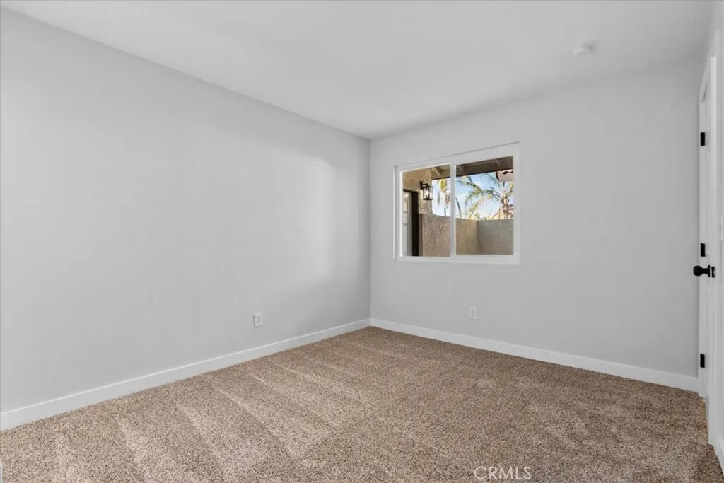 11328 Green Glen, Moreno Valley, California 92557 home-pic-26