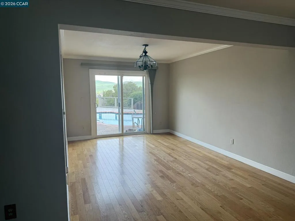 1109 1109 Vista Point Ln, Concord, California 94521 home-pic-11