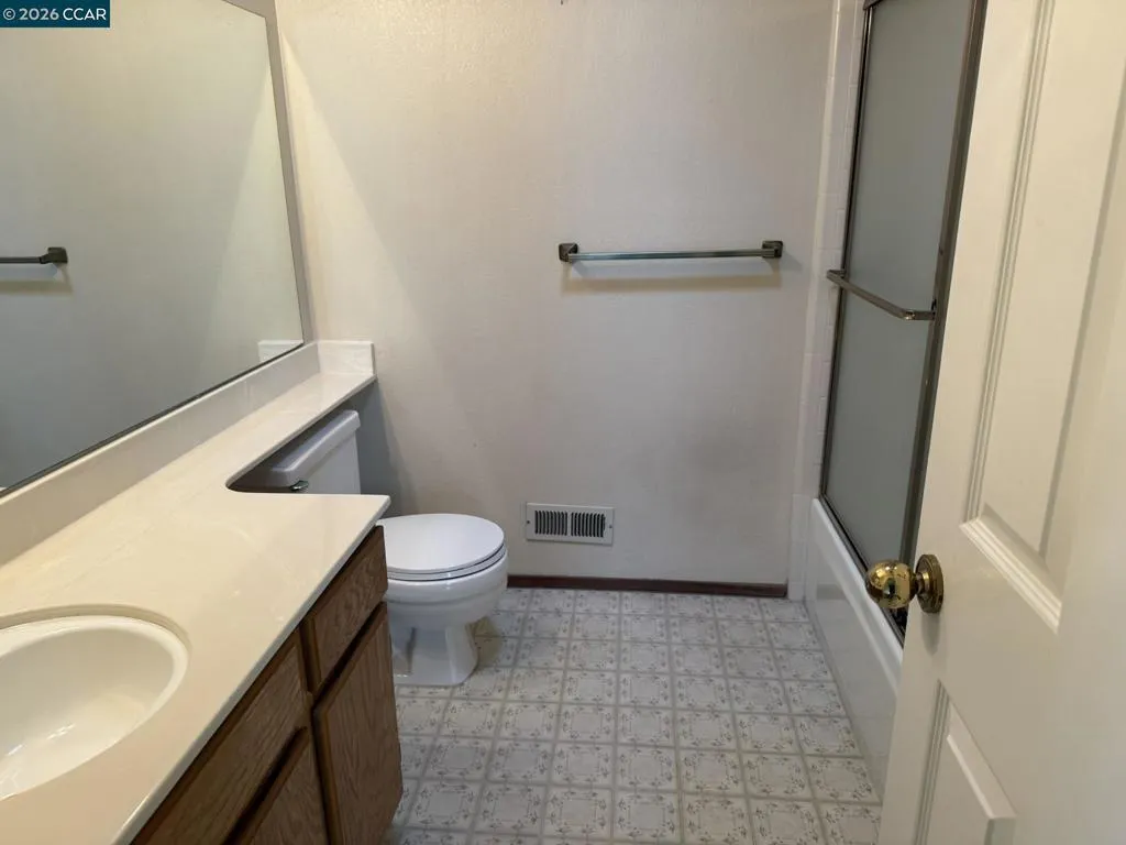 1109 1109 Vista Point Ln, Concord, California 94521 home-pic-21