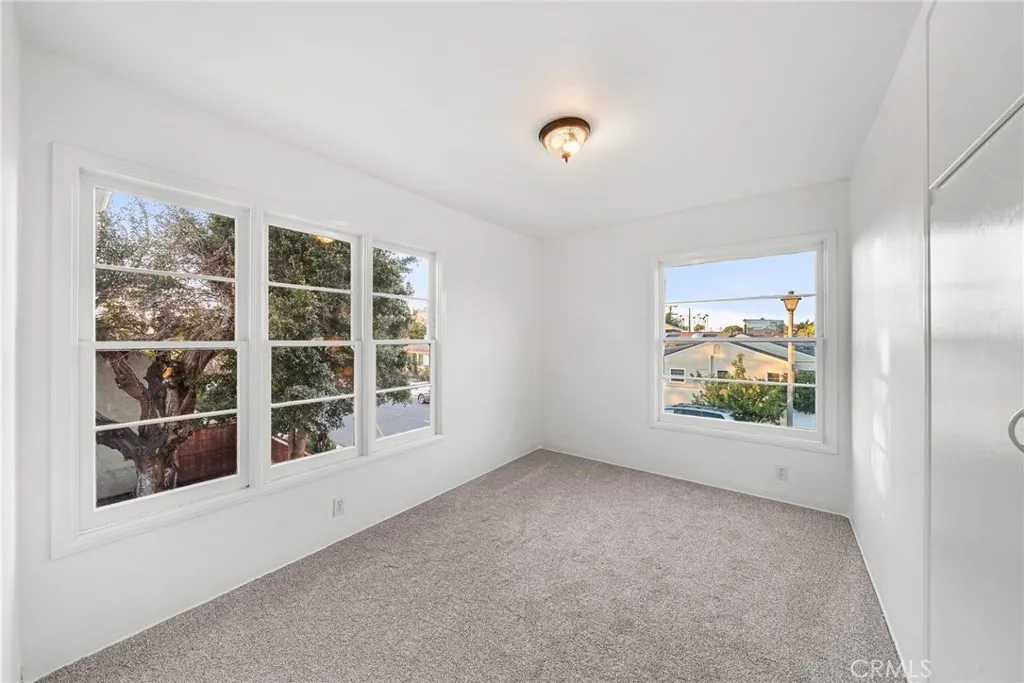 545 Manila, Long Beach, California 90814 home-pic-27