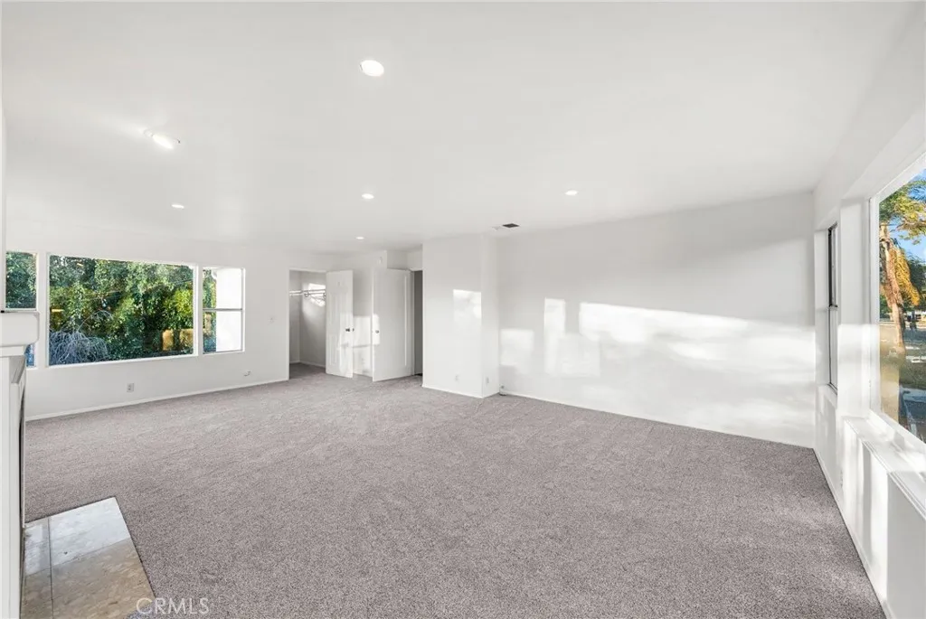 545 Manila, Long Beach, California 90814 home-pic-18