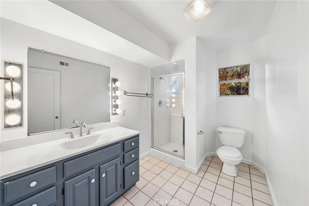 545 Manila, Long Beach, California 90814 home-pic-21
