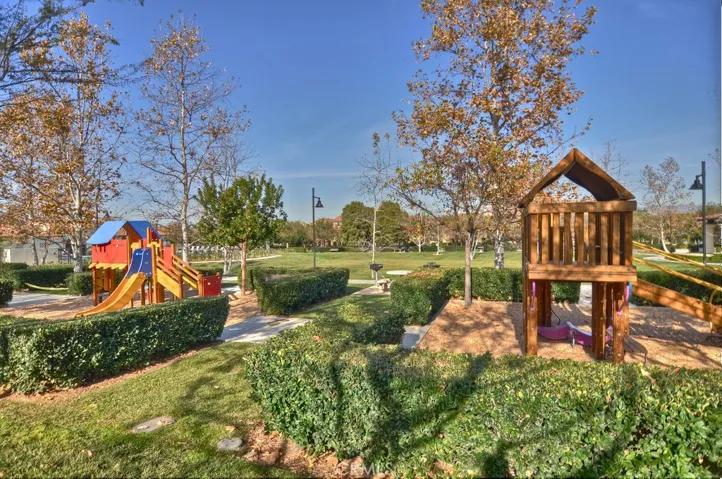 88 Stepping Stone, Irvine, California 92603