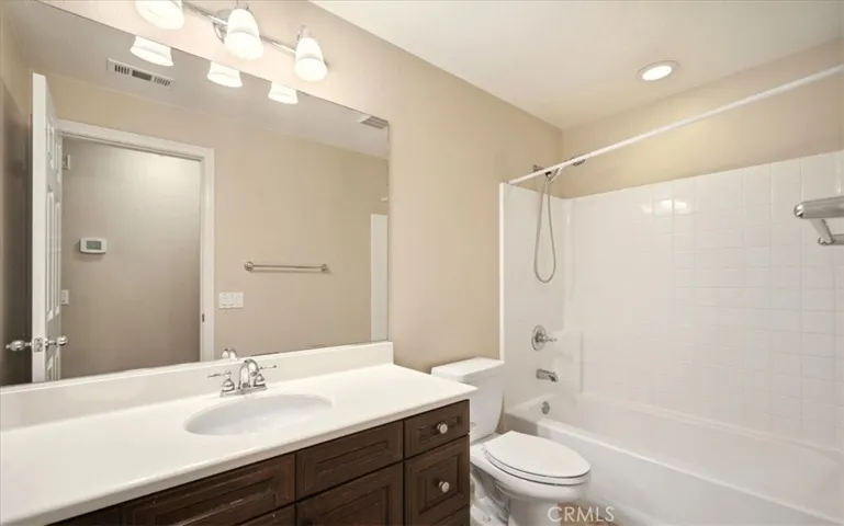88 Stepping Stone, Irvine, California 92603