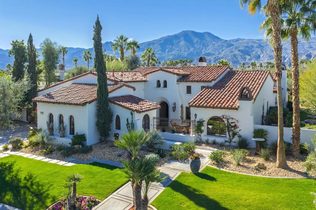 55495 Medalist Drive, La Quinta, California 92253 home-pic-1