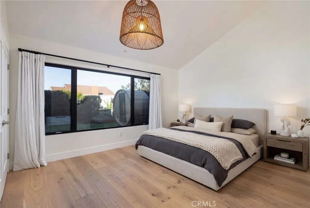 2012 Port Chelsea, Newport Beach, California 92660 home-pic-12