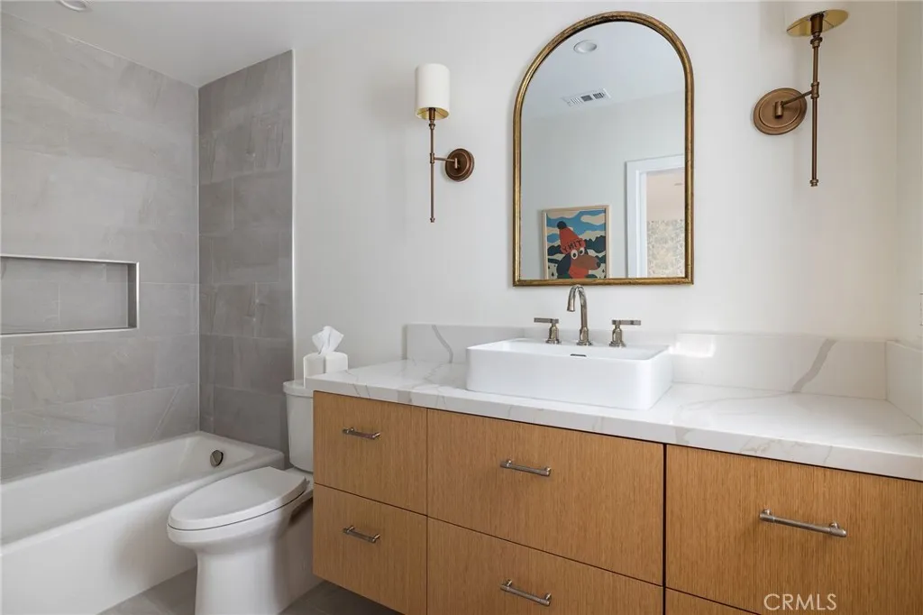2012 Port Chelsea, Newport Beach, California 92660 home-pic-20
