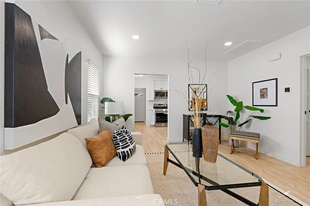 267 Olive Street, Claremont, California 91711 home-pic-7