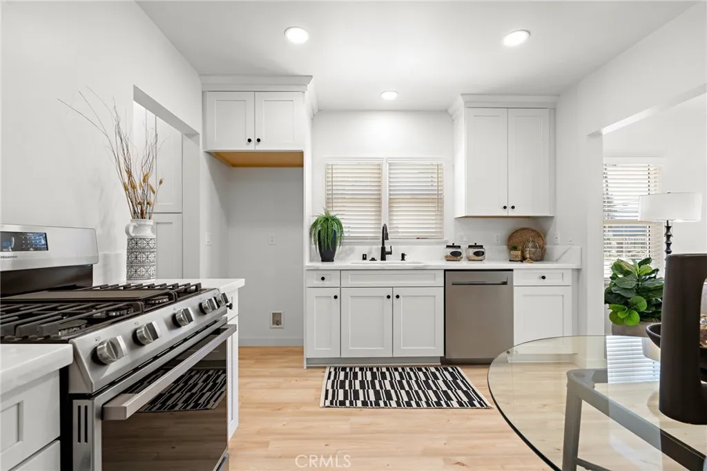 267 Olive Street, Claremont, California 91711 home-pic-42