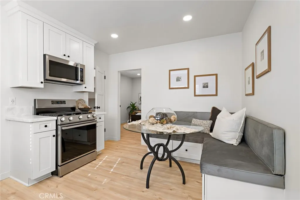 267 Olive Street, Claremont, California 91711 home-pic-10