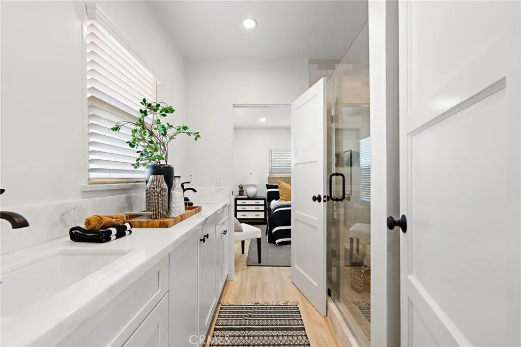 267 Olive Street, Claremont, California 91711 home-pic-17