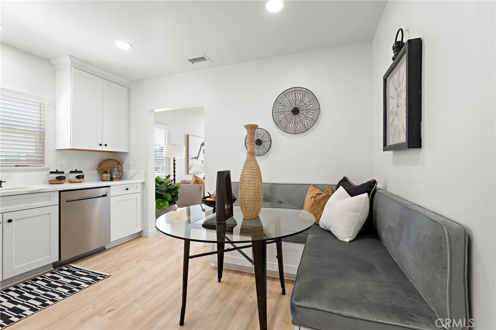 267 Olive Street, Claremont, California 91711 home-pic-45