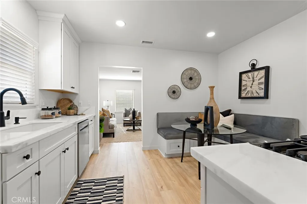 267 Olive Street, Claremont, California 91711 home-pic-43