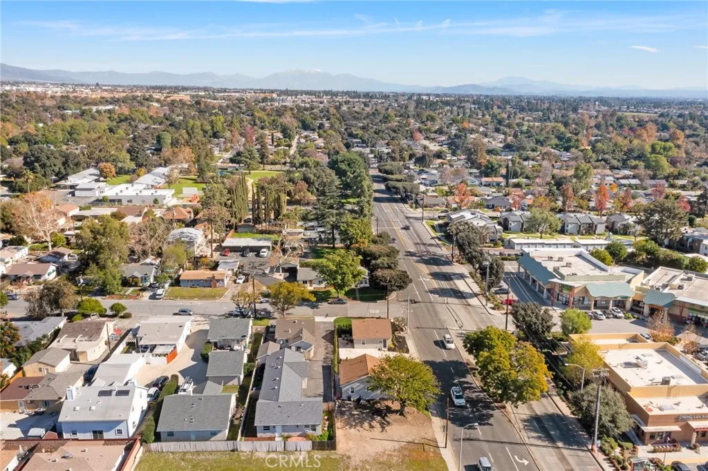 267 Olive Street, Claremont, California 91711 home-pic-33