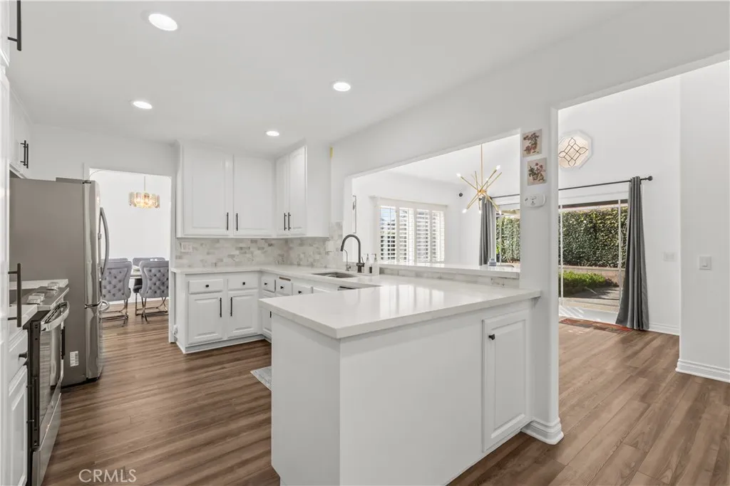 2624 S Griset, Santa Ana, California 92704 home-pic-11