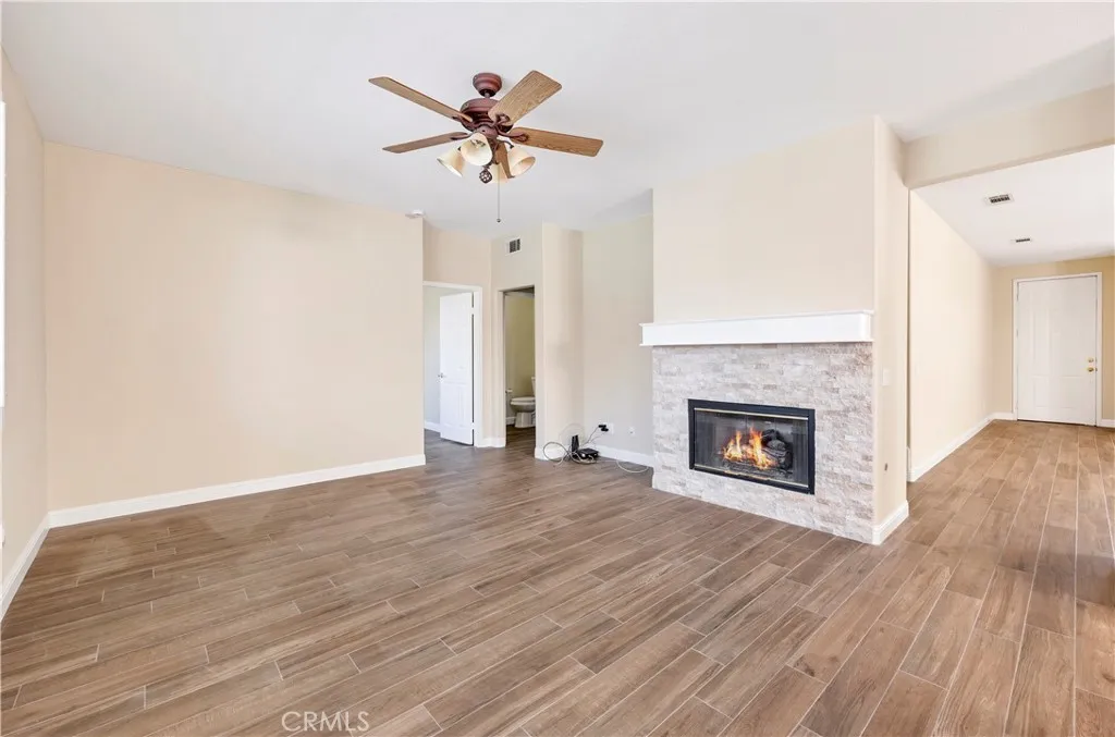 469 Memphis Court, Hemet, California 92545 home-pic-13
