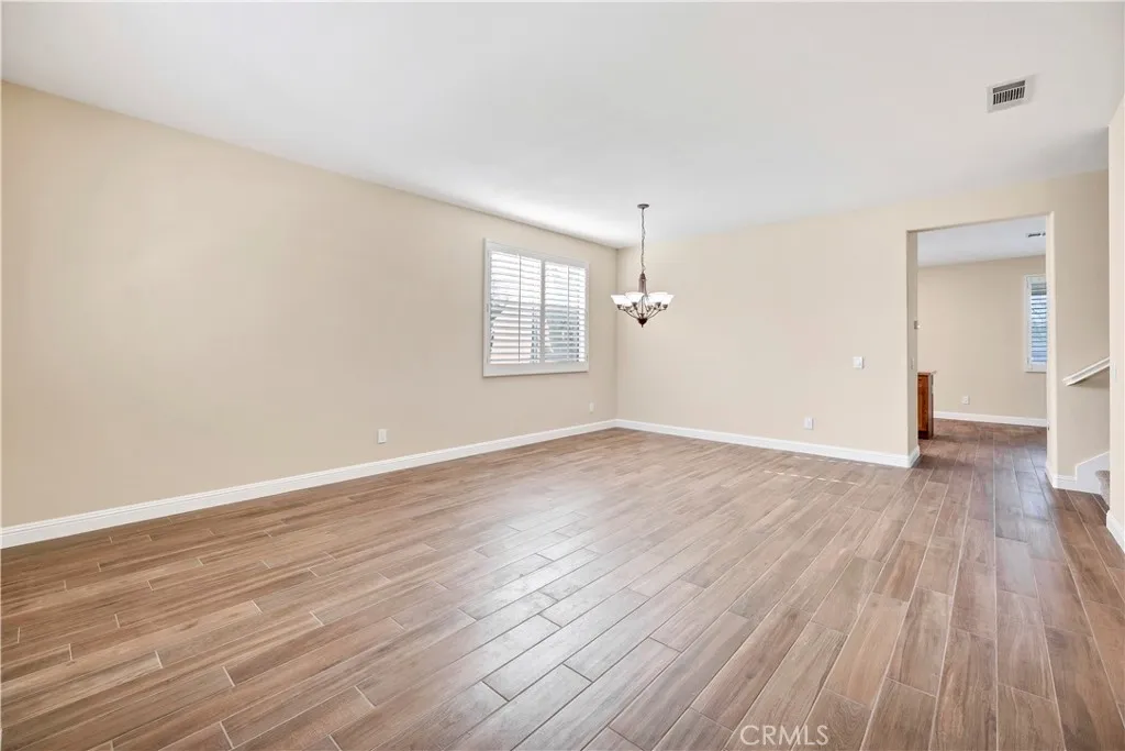 469 Memphis Court, Hemet, California 92545 home-pic-6