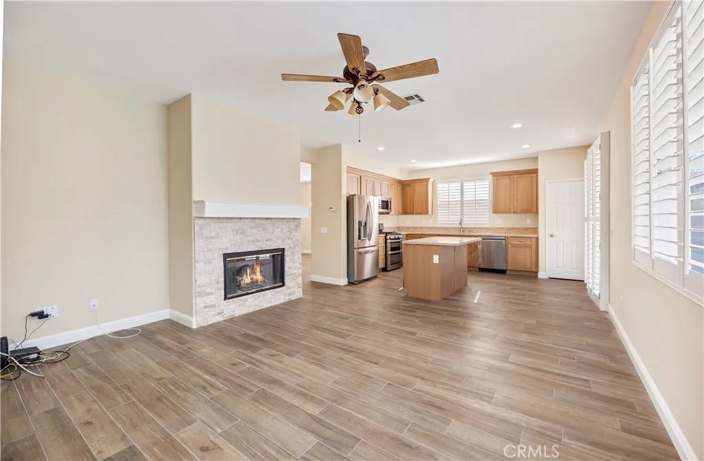 469 Memphis Court, Hemet, California 92545 home-pic-14