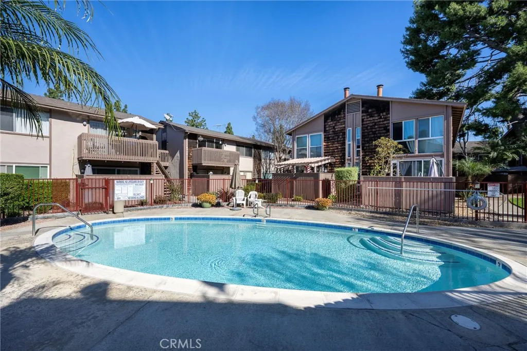 1076 B Cabrillo Park Drive C, Santa Ana, California 92701 home-pic-24