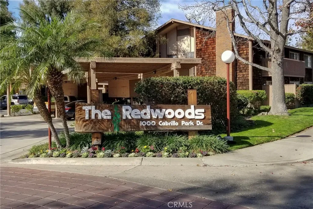 1076 B Cabrillo Park Drive C, Santa Ana, California 92701 home-pic-26