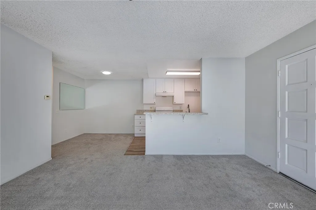 1076 B Cabrillo Park Drive C, Santa Ana, California 92701 home-pic-8