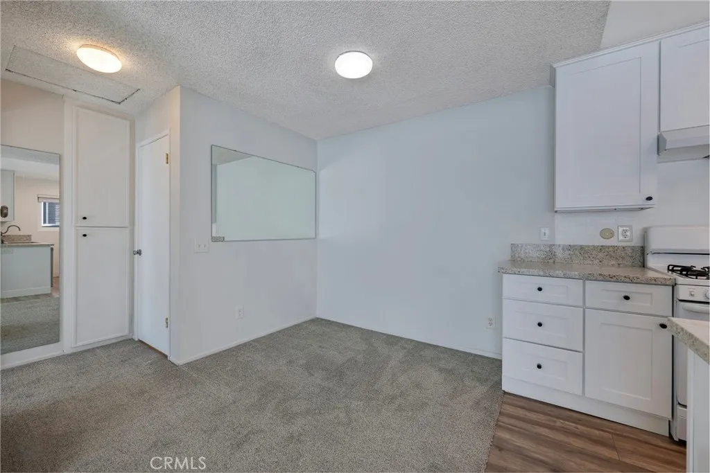 1076 B Cabrillo Park Drive C, Santa Ana, California 92701 home-pic-10