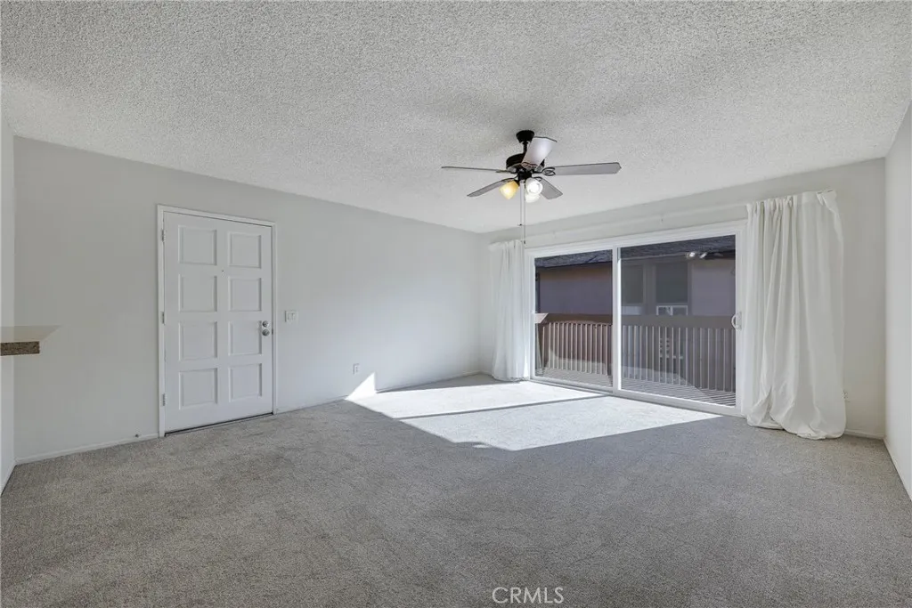 1076 B Cabrillo Park Drive C, Santa Ana, California 92701 home-pic-6