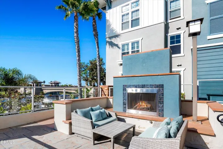 32-4042 Tradewinds Dr Oxnard CA-print-05