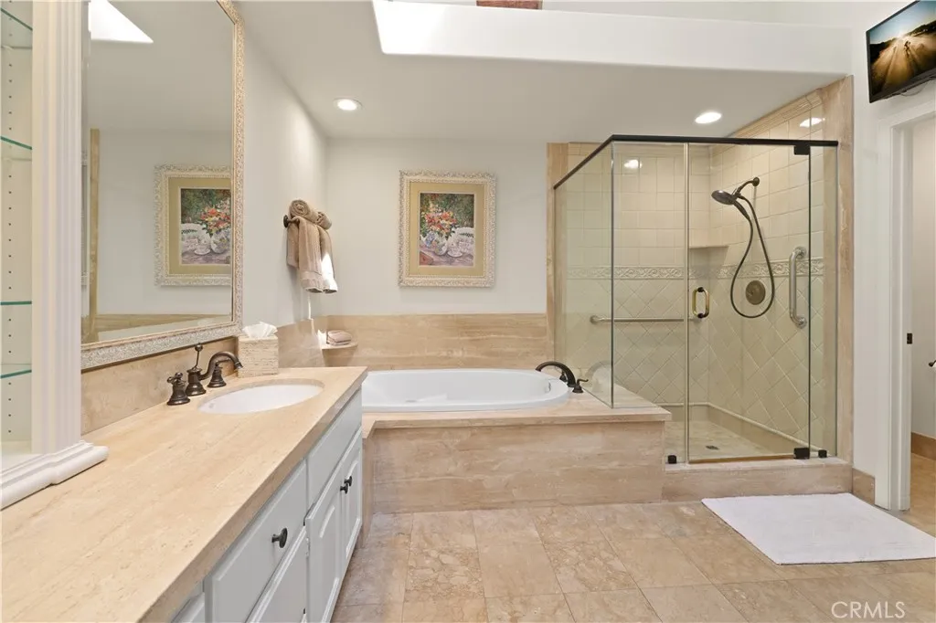 83 Ocean Vista 90, Newport Beach, California 92660 home-pic-28
