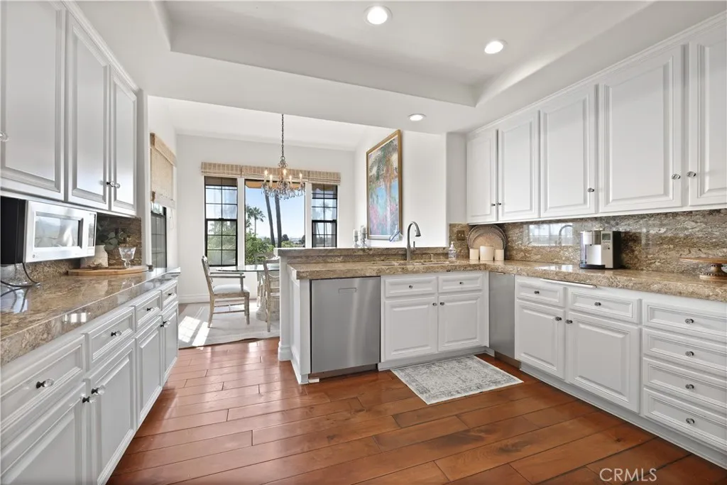 83 Ocean Vista 90, Newport Beach, California 92660 home-pic-16