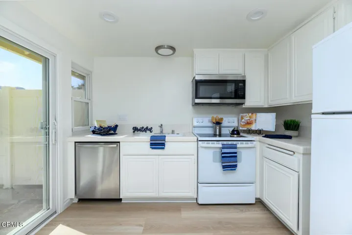 17132 Village 17-15