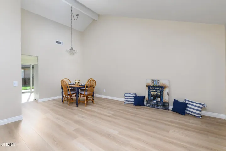 17132 Village 17-10