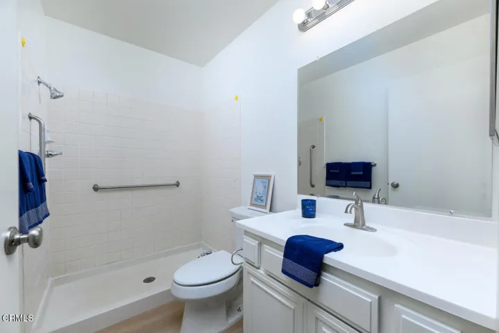17132 Village 17-06