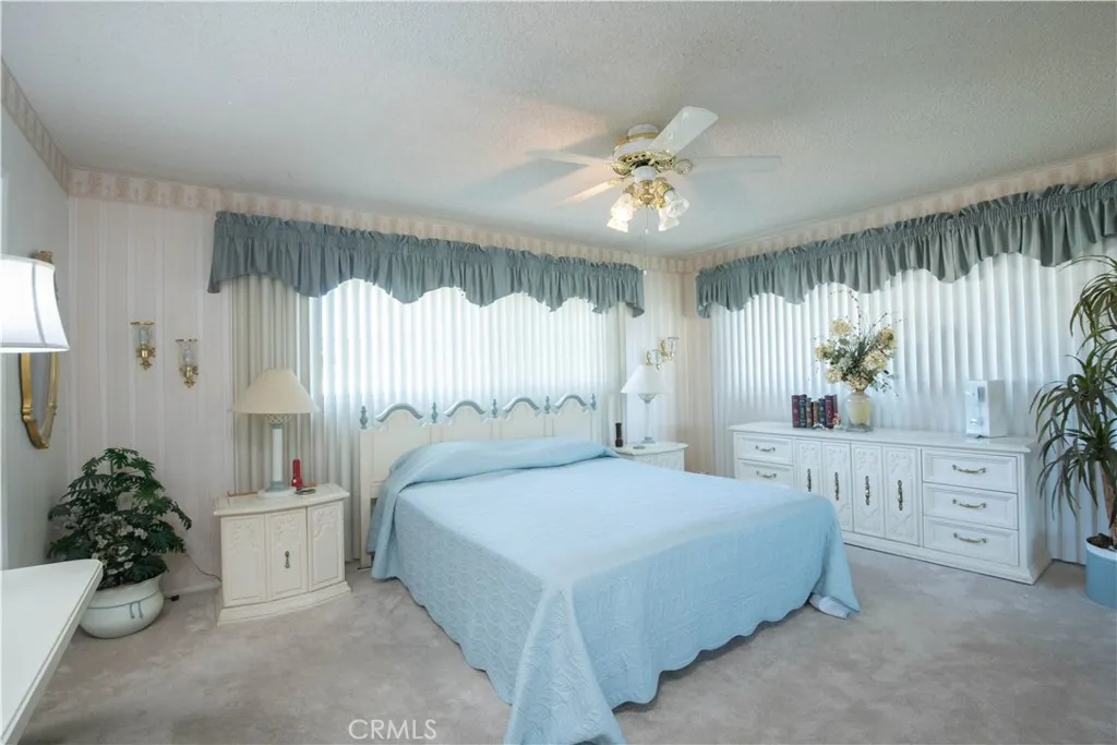 1417 E Verness, West Covina, California 91791 home-pic-16