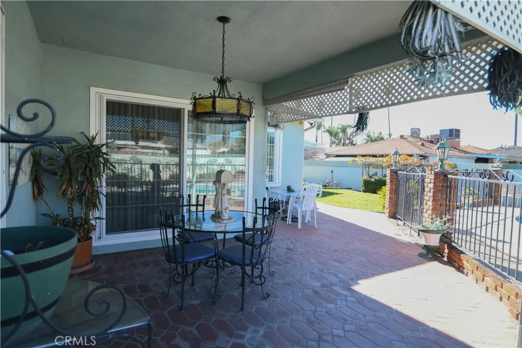 1417 E Verness, West Covina, California 91791 home-pic-24