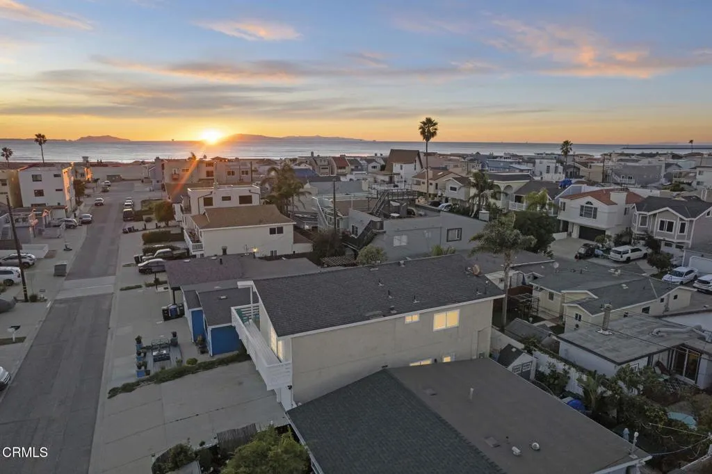 137 Santa Monica Avenue, Oxnard, California 93035 home-pic-3