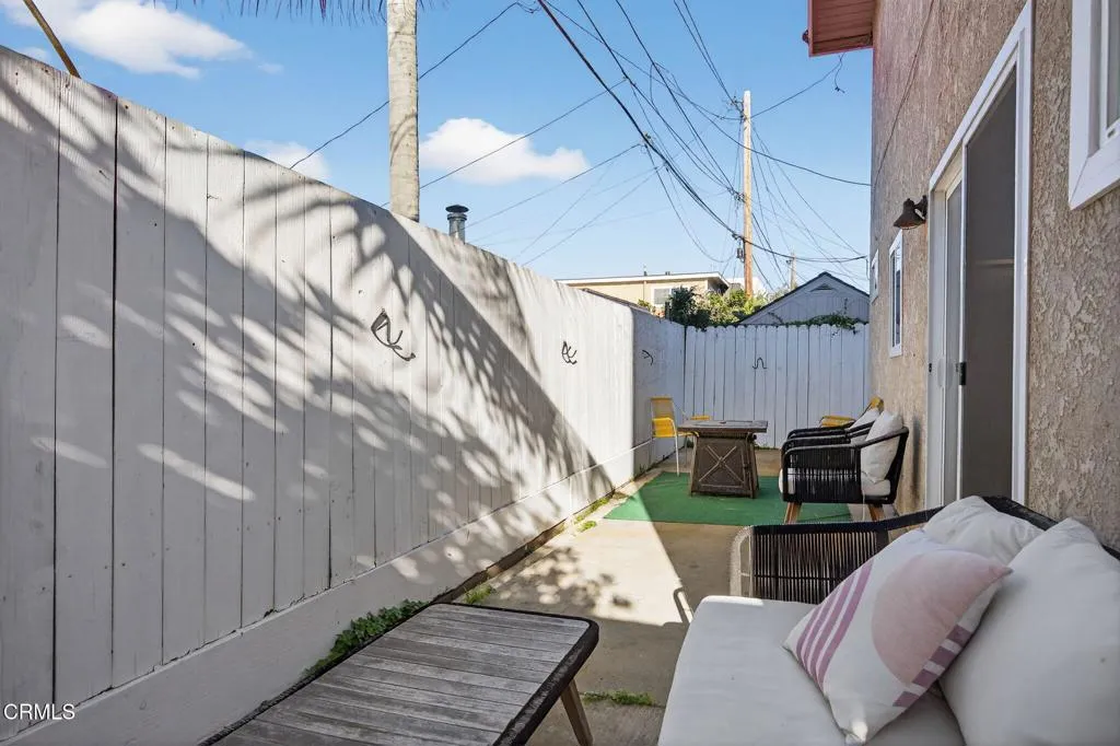 137 Santa Monica Avenue, Oxnard, California 93035 home-pic-46