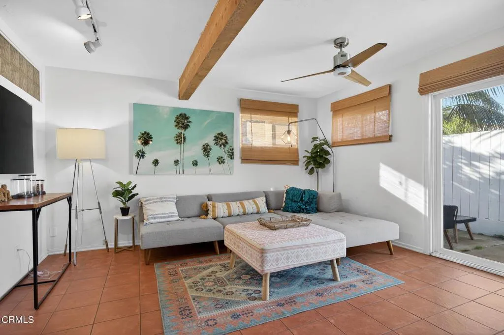 137 Santa Monica Avenue, Oxnard, California 93035 home-pic-36