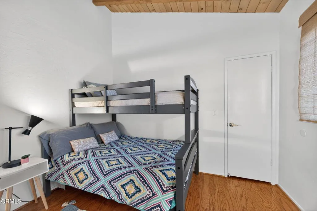 137 Santa Monica Avenue, Oxnard, California 93035 home-pic-23