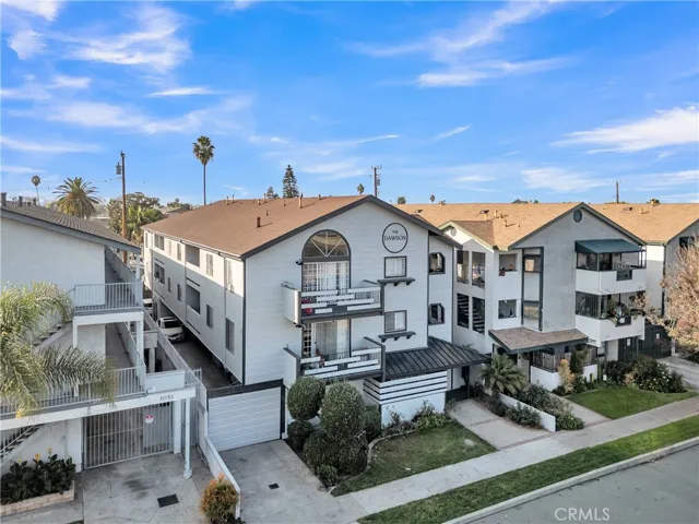 1061 Dawson, Long Beach, California 90804