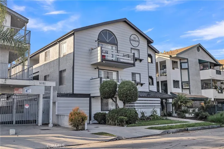 1061 Dawson, Long Beach, California 90804