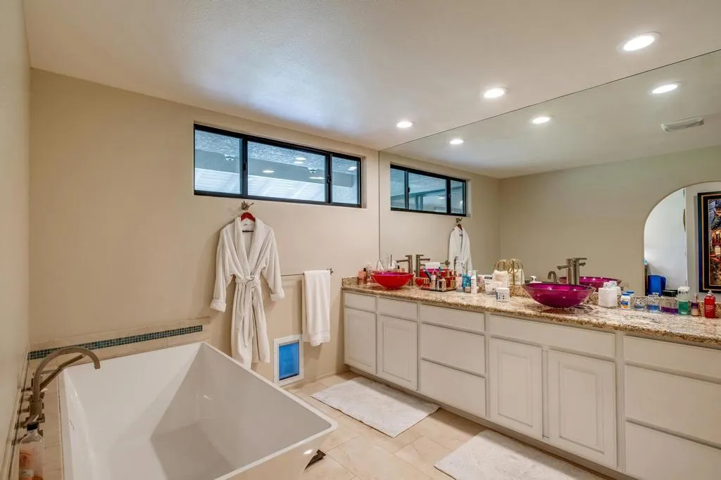 70 Columbia Drive, Rancho Mirage, California 92270 home-pic-20