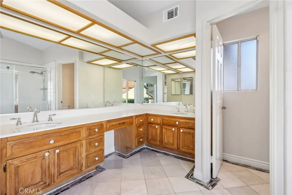 6594 Manzanita Court, Chino, California 91710 home-pic-26