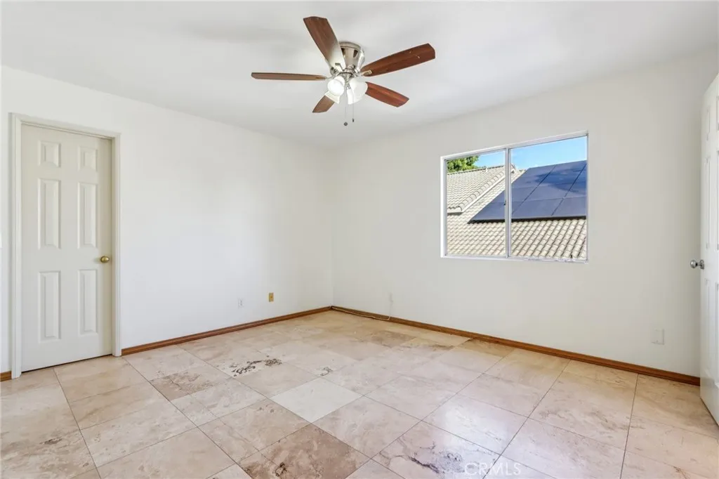 6594 Manzanita Court, Chino, California 91710 home-pic-36