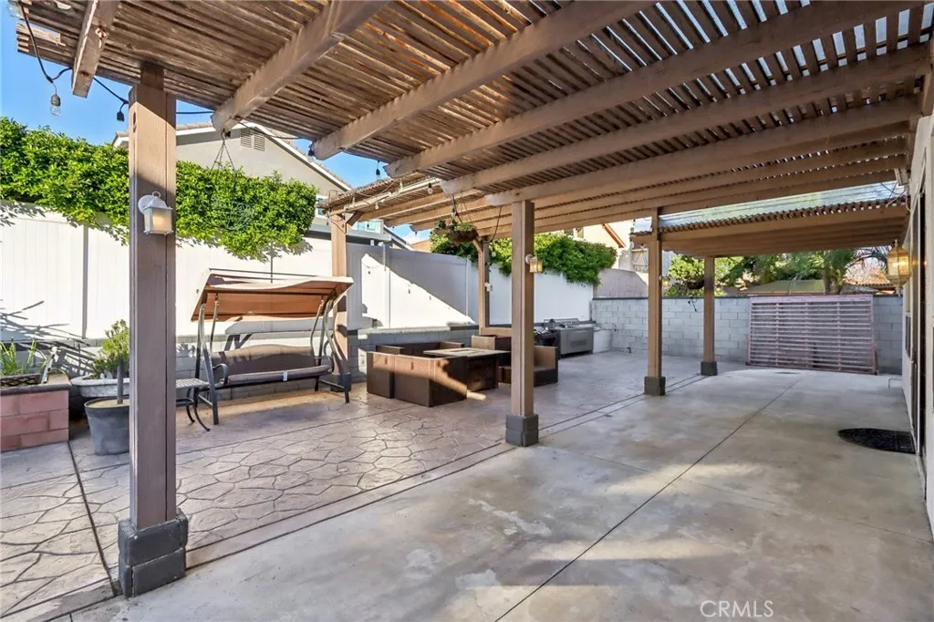 6594 Manzanita Court, Chino, California 91710 home-pic-41