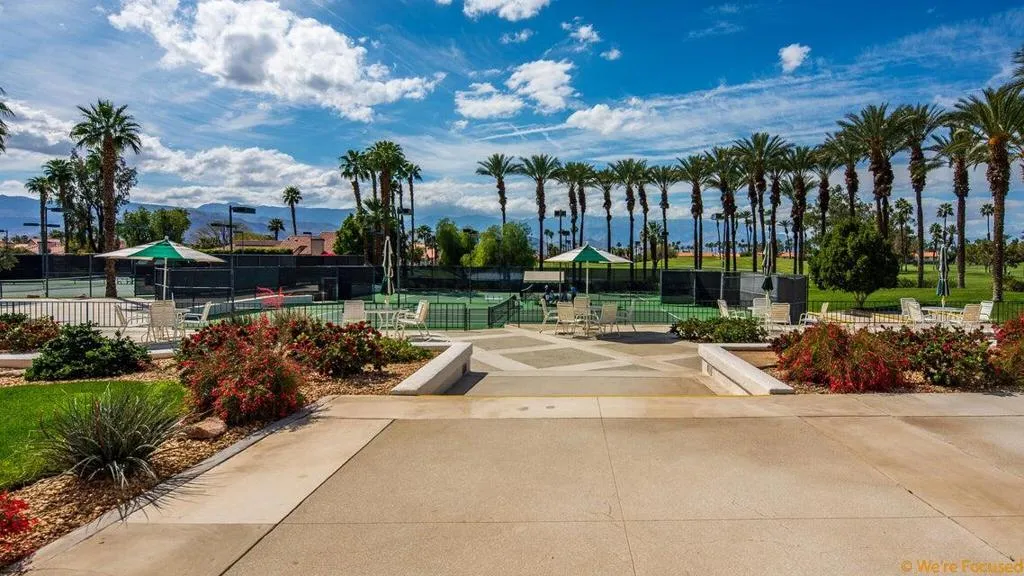 223 Desert Falls Drive E, Palm Desert, California 92211 home-pic-67